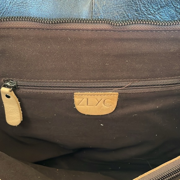 ZLYC Brown Leather Shoulder Tote Bag Purse Zip Top Closure Inside Pocket - Picture 7 of 15